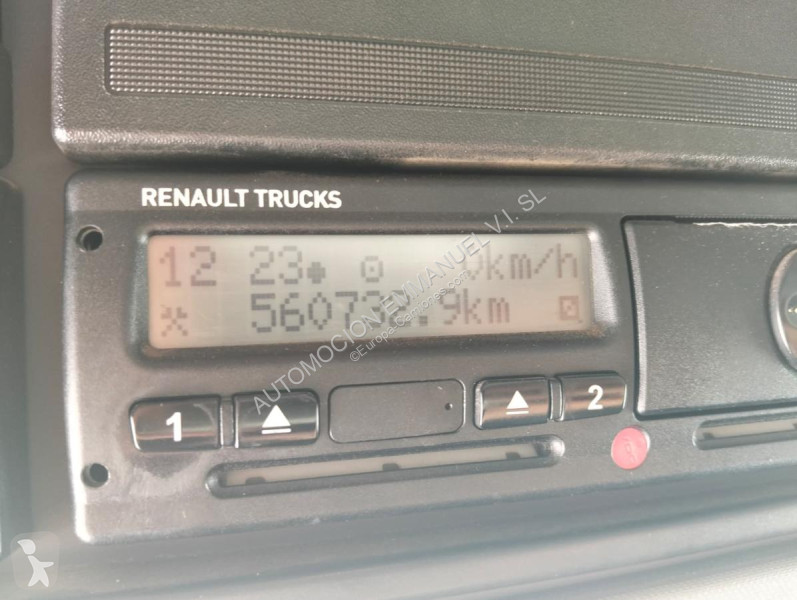 Traktor Renault 460 X ROAD TSeries