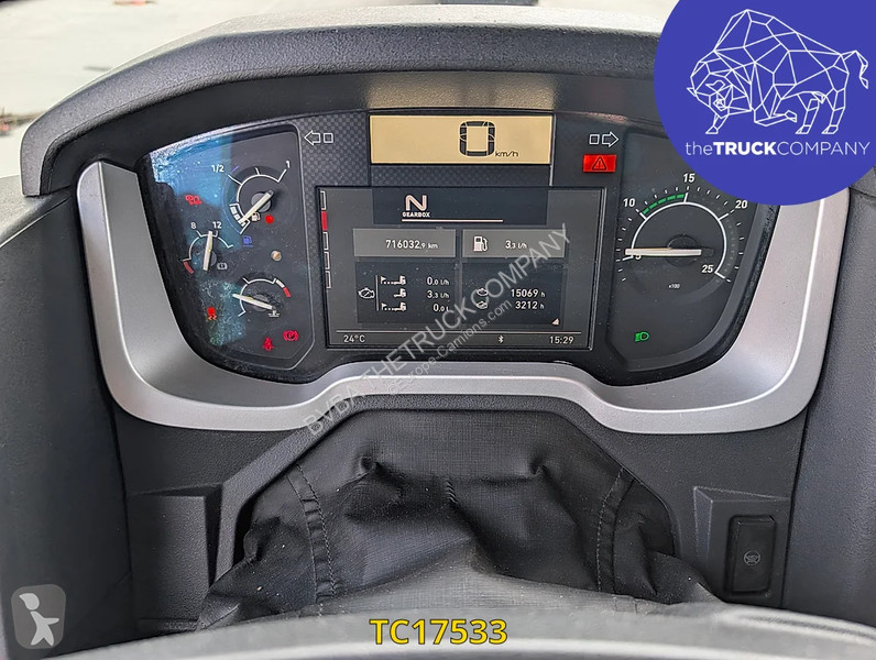 جرار Renault T 480