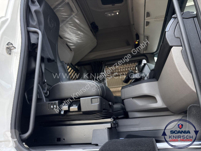 جرار Scania R500A4x2NB / Full-Air / PTO /...