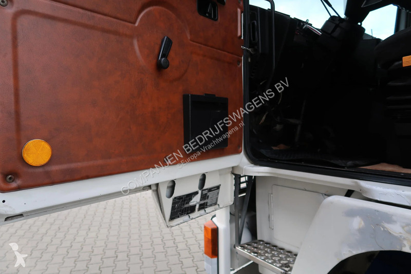 جرار Volvo F 12.360 .360 Globetrotter