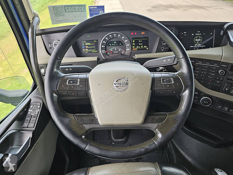 Cap tractor Volvo 460 LOW ROOF