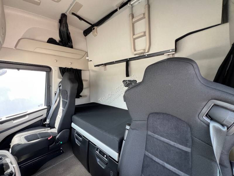 جرار Iveco