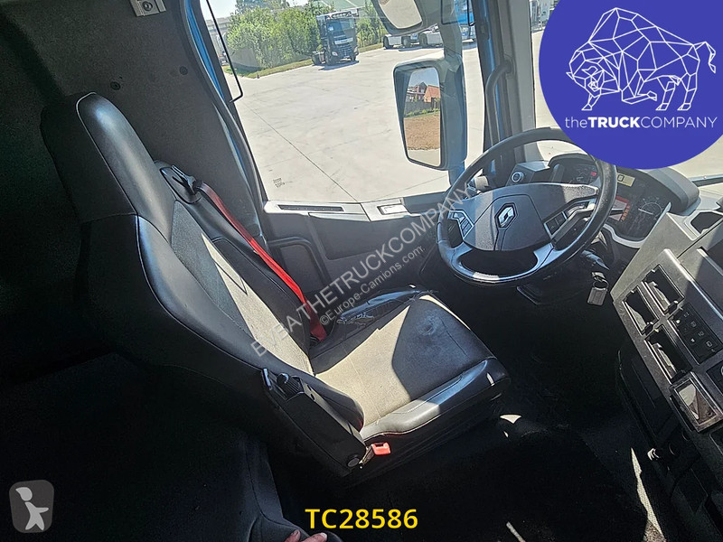 جرار Renault T 460