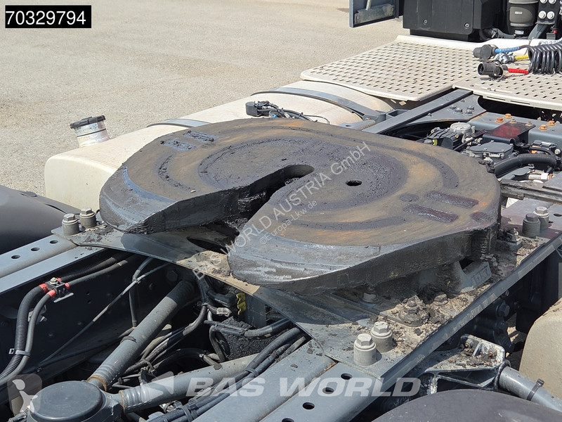 جرار DAF XF  4X2 SSC 2xTanks 1275L ACC