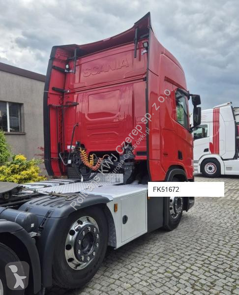 Влекач Scania R 500