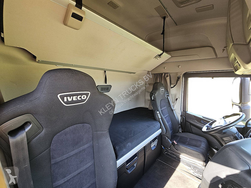 جرار Iveco AS440S51