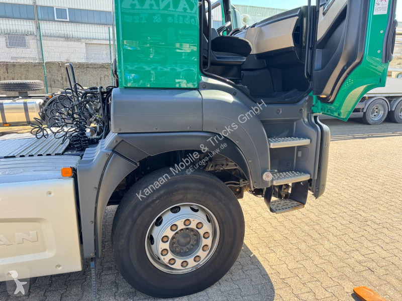 Cap tractor MAN 33.500  6x4     Kipphydraulik