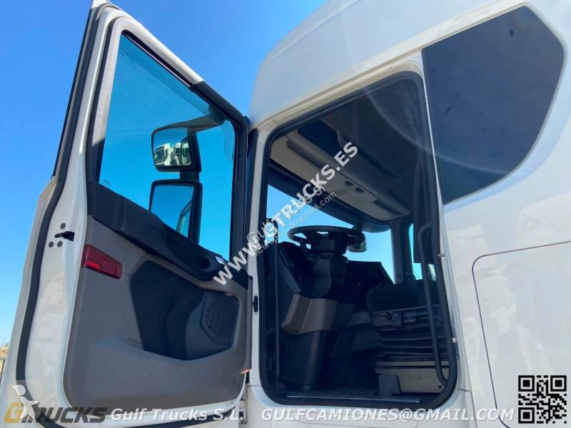 جرار Scania
