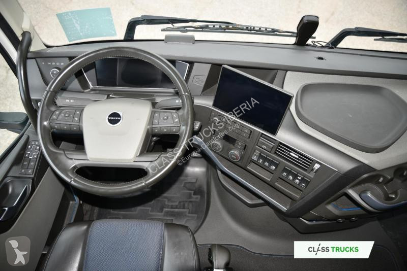 Tracteur Volvo 500 Globetrotter XL Retarder...