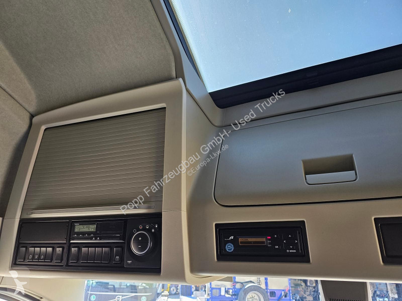 Trekker Volvo 500 4x2 AERO* XL, Standklima,...