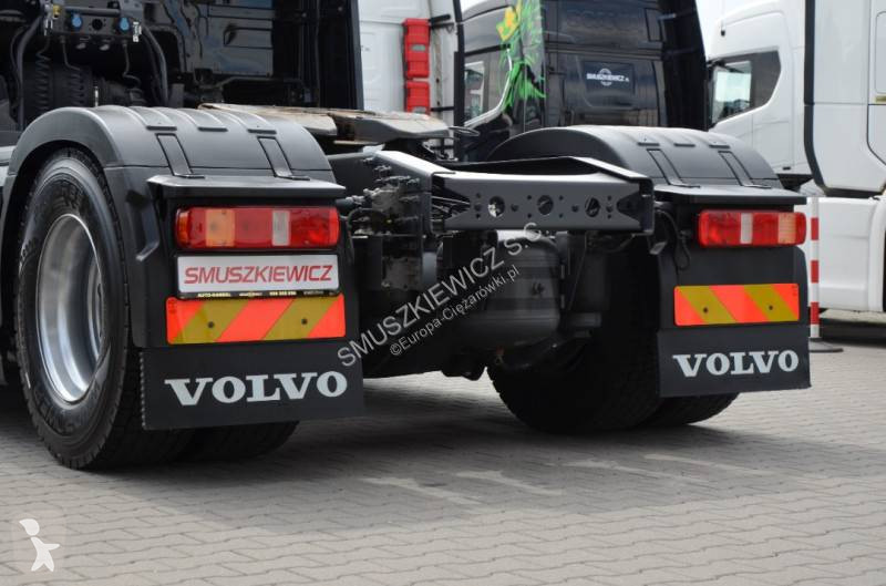 Тягач Volvo