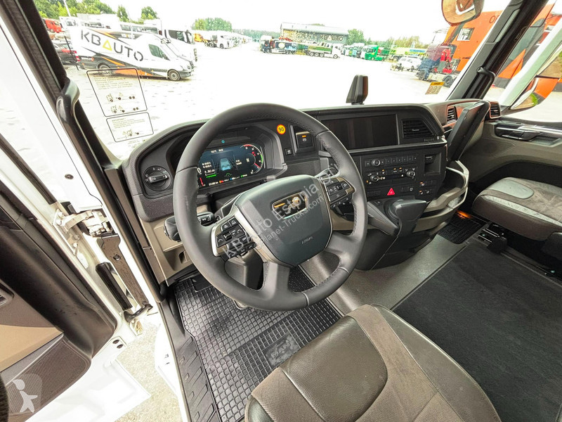 جرار MAN 28.520 6x2 GX CAB / INTARDER / DOUBLE...