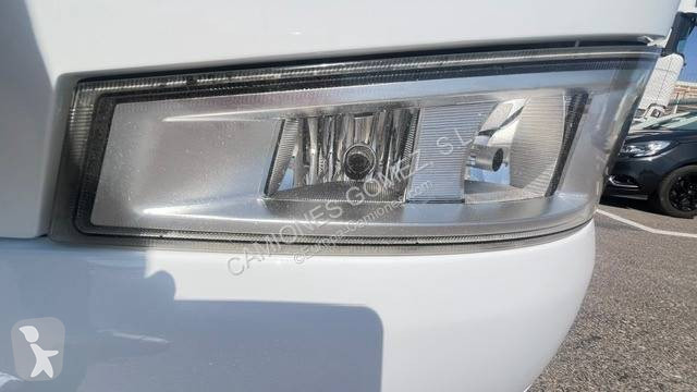 جرار Volvo