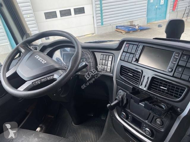Iveco  tractor unit