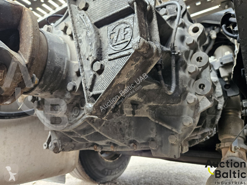 جرار DAF XF  FT