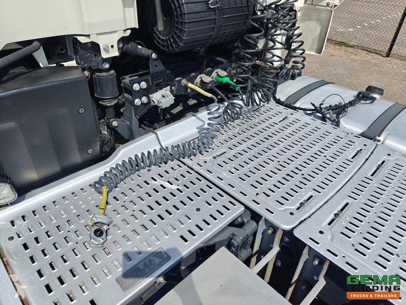 جرار DAF CF  FTG 6x2/4 SpaceCab Euro6E -...
