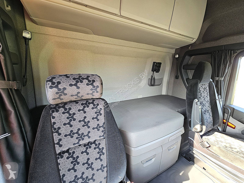 جرار Scania 500
