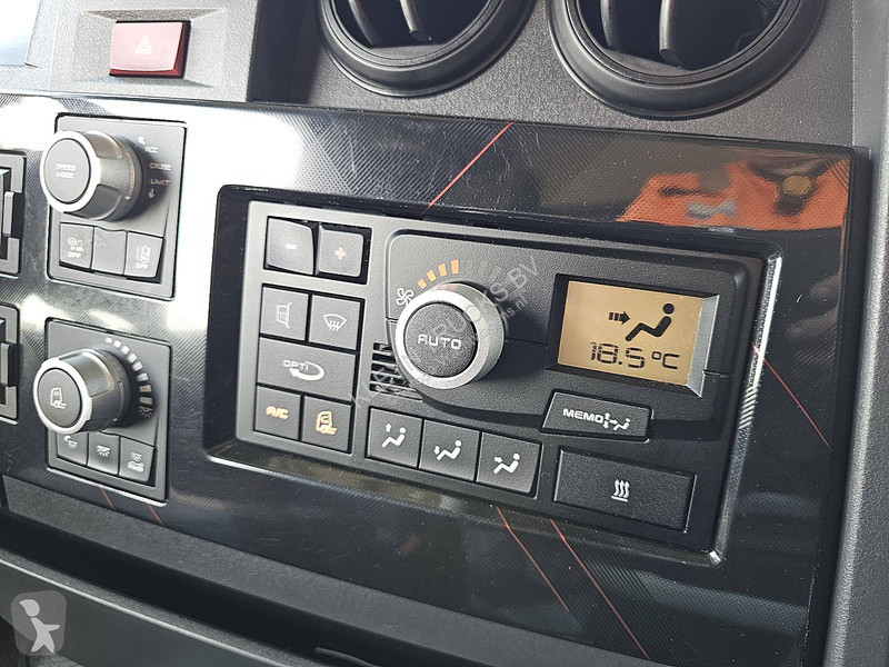 جرار Renault T 480 X-LOW MEGA