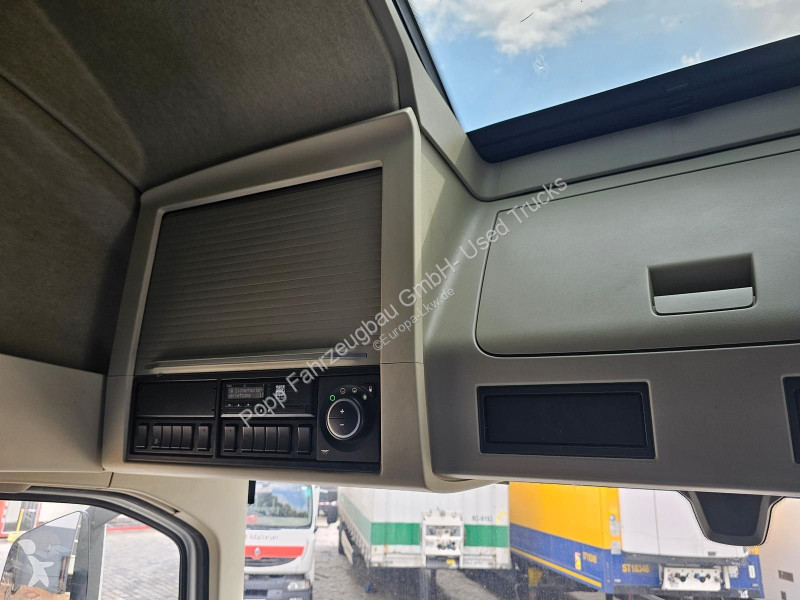 جرار Volvo 500 4x2*Globetrotter XL, Standklima...