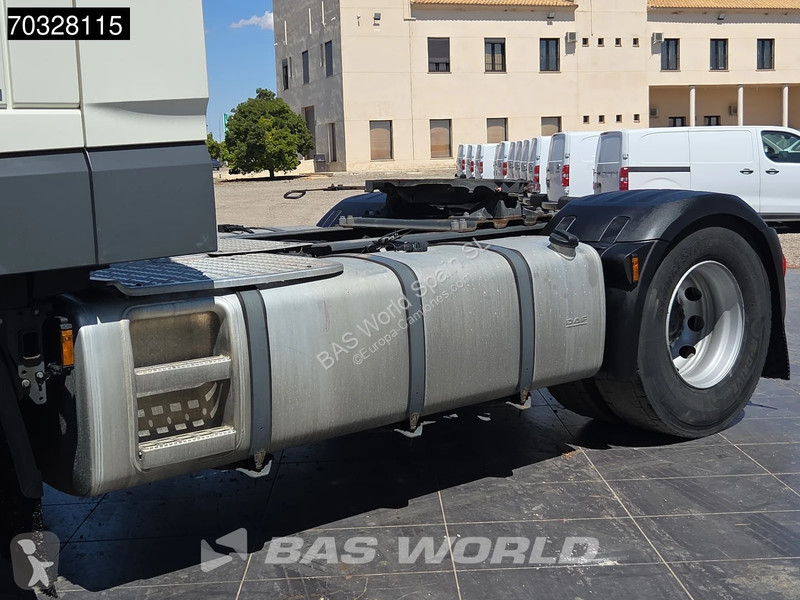 جرار DAF 530 4X2 SC Retarder 2xTanks Standklima...