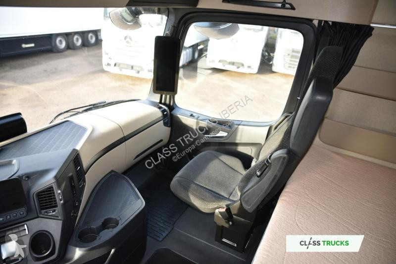 جرار Mercedes 5 1845 BigSpace MirrorCam
