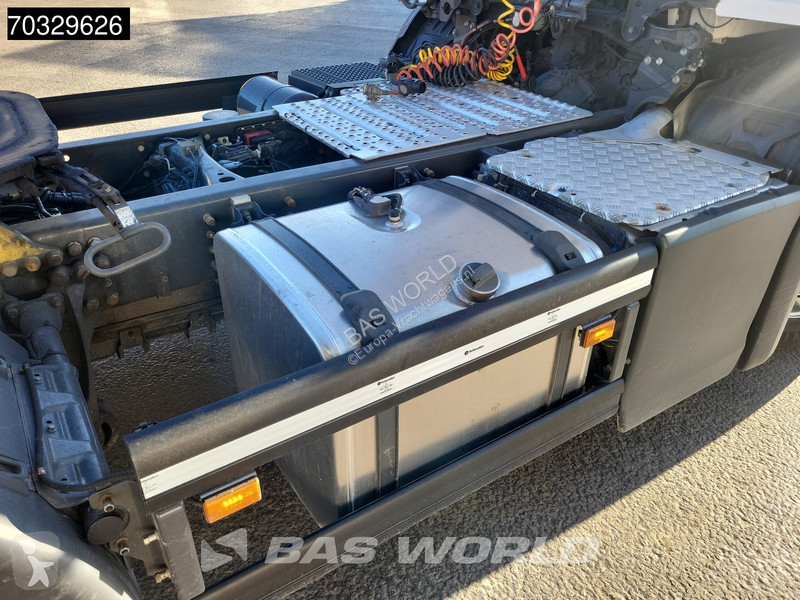 جرار Scania 360  4X2 Daycab Navi