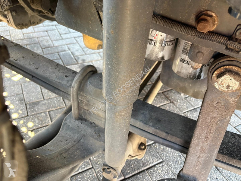 جرار Renault D 19,380 + MOT 17-07-2027 + EURO 6