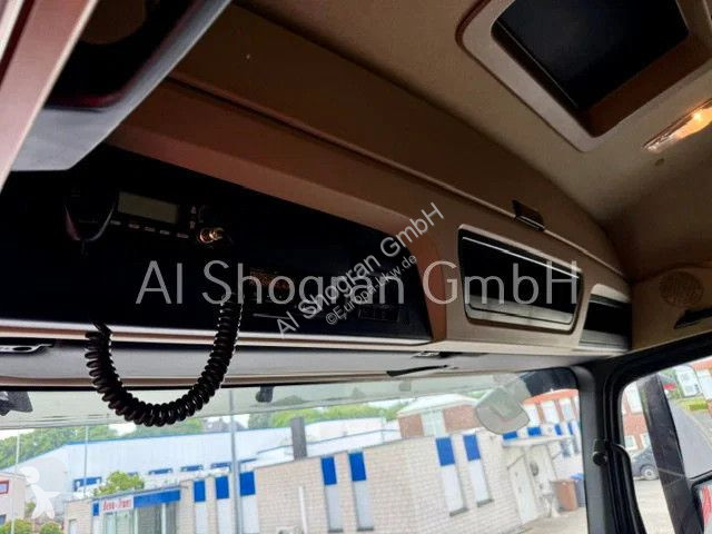 جرار Mercedes...