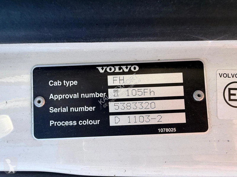 جرار Volvo 520 Heavy Duty Tractor - 6x4 - Euro...