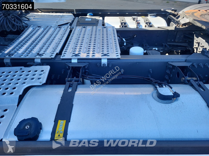 جرار Volvo 500 4X2 XL 2xTanks I-ParkCool Navi ACC