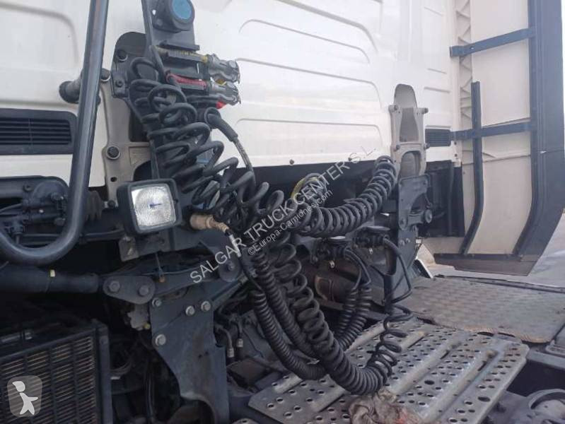جرار Scania