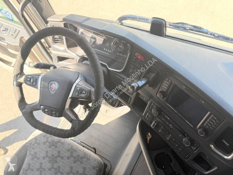 جرار Scania