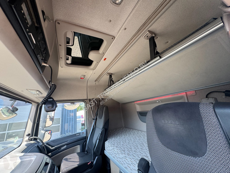 جرار DAF 440 Space Cab *NL-Truck*
