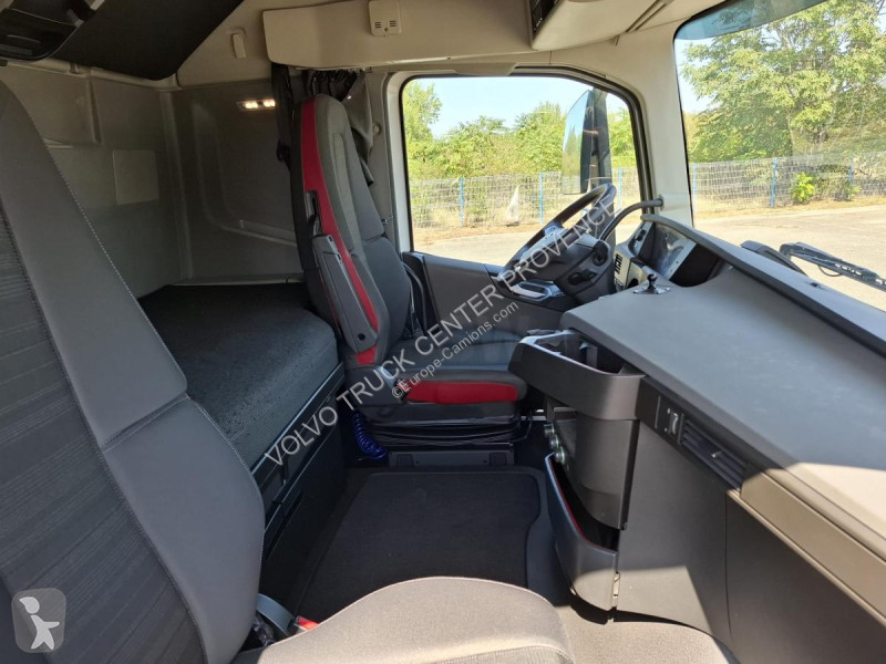 Tracteur Volvo 500