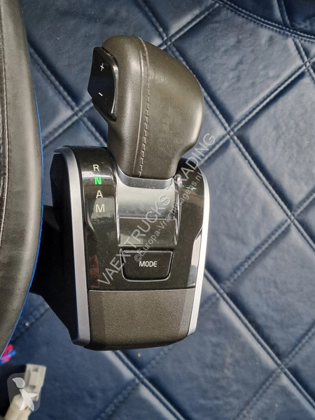 Tracteur Volvo 13460 Globetrotter XL 6x2 - Full...