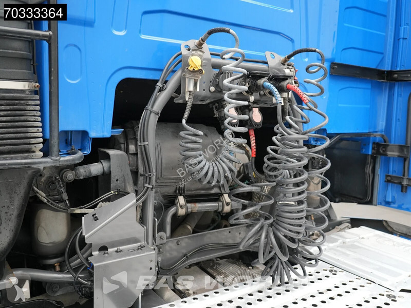 Cap tractor Volvo 500 4X2 Retarder Standklima...