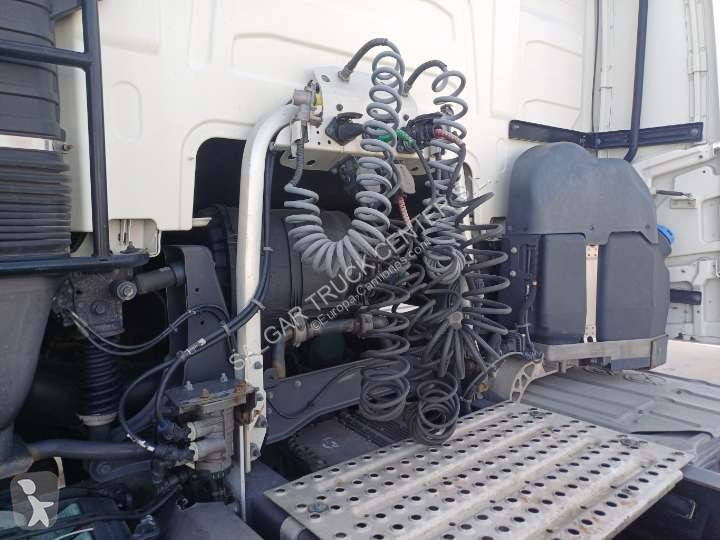 جرار Volvo