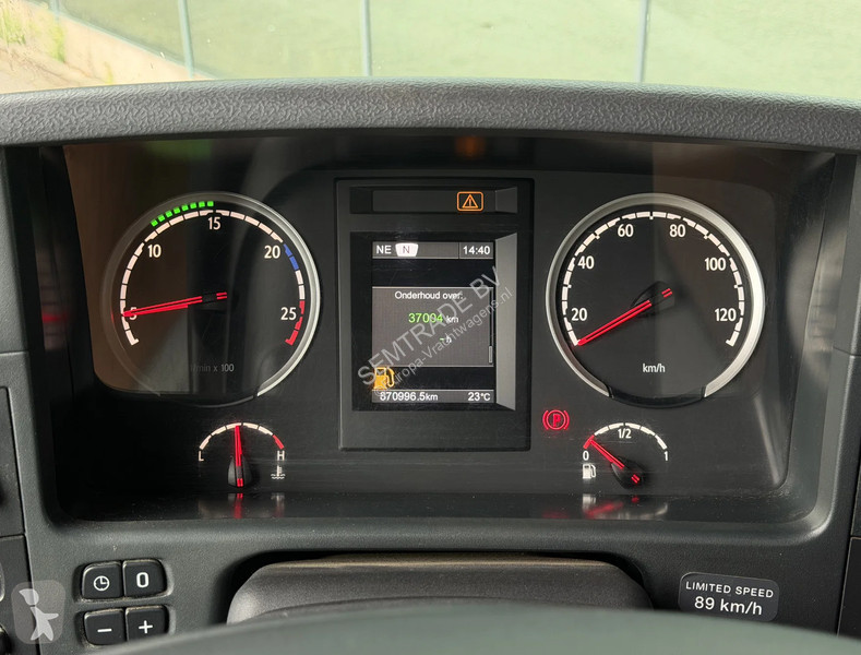 Tracteur Scania P370 EURO 6 AIRCO SPOILERS...