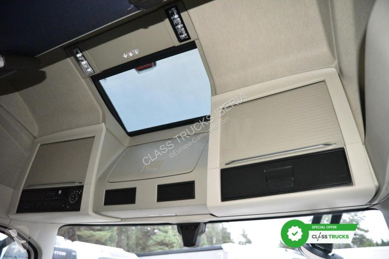 Trekker Volvo FH 460 Globetrotter XL Varios i-Save