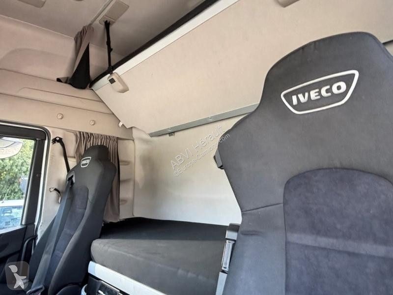 Cabeza tractora Iveco LNG