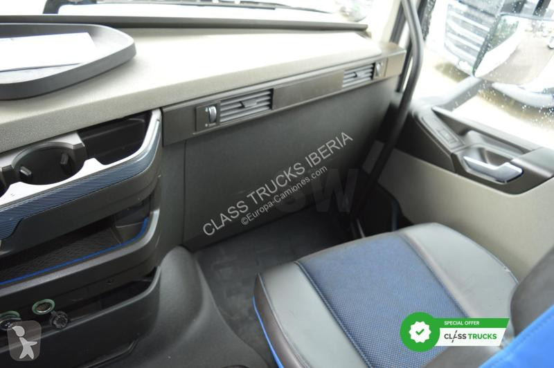 Trekker Volvo FH 460 Globetrotter XL i-Save...