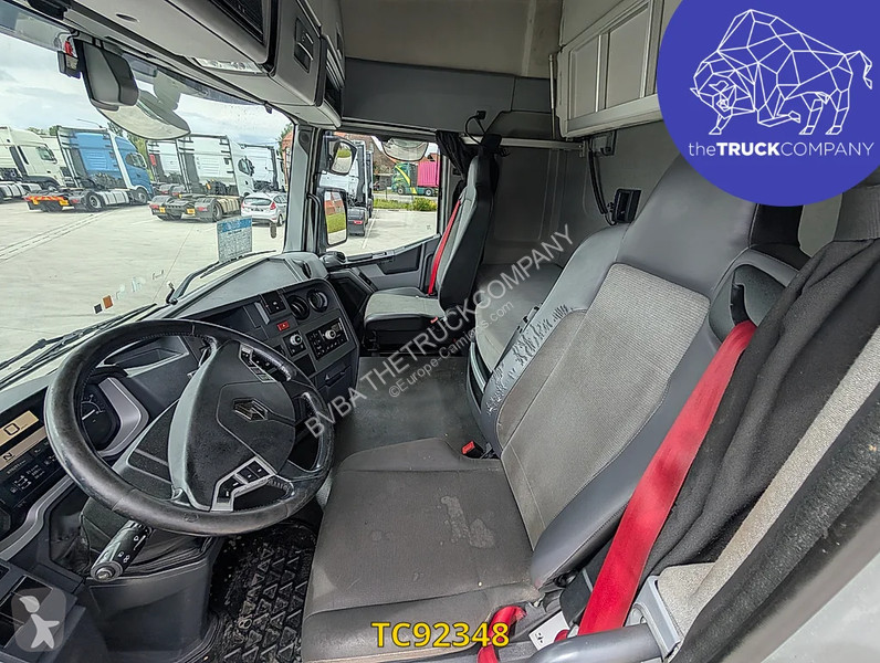 Trekker Renault T 460