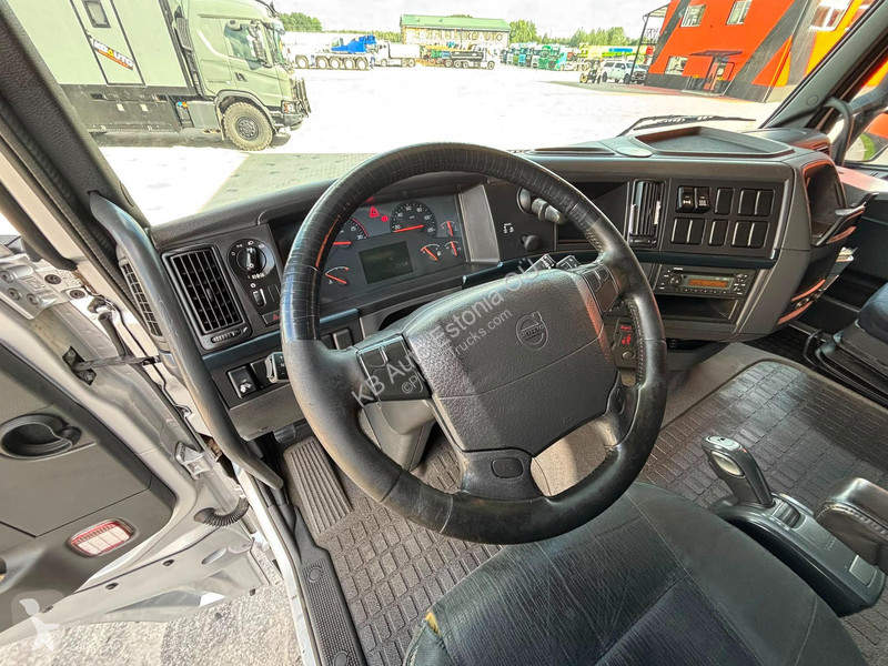 Cabeza tractora Volvo 400 4x2 GLOBE XL