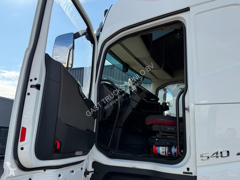 Cabeza tractora Volvo 6x4 Euro 6 Retarder 2...