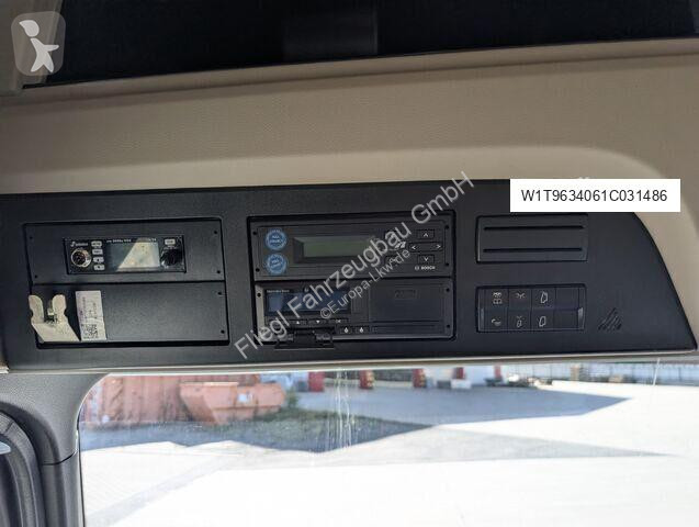 Cabeza tractora Mercedes 1851 LSnRL