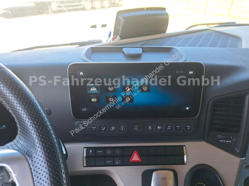 Cabeza tractora Mercedes 5 1853...