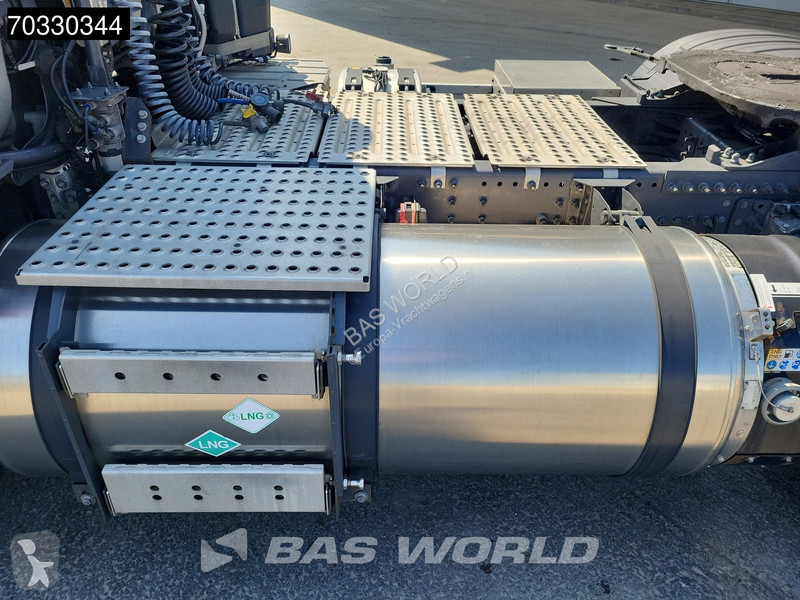 Cabeza tractora Volvo 460  4X2 LNG! ADR ACC...