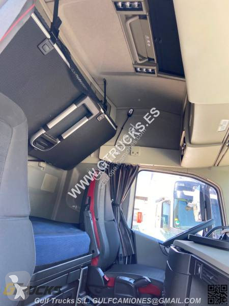 Cabeza tractora Volvo 500 Globetrotter