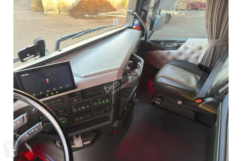 Tahač Volvo 500 RETARDER // FULL AIR // TOP TRUCK