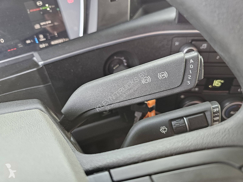 Tahač Volvo 500 Globetrotter XL